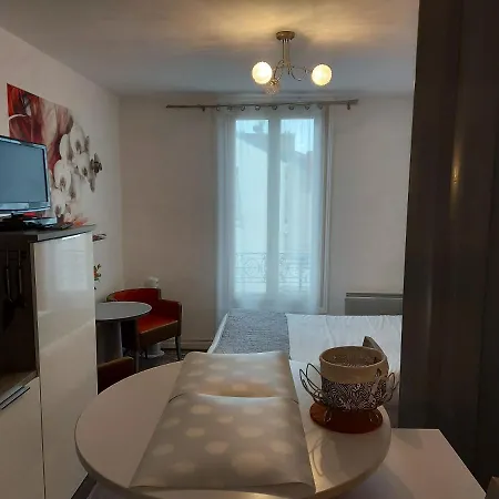 Studio De Charme, Coeur De Vichy, Quartier Calme Exterior foto